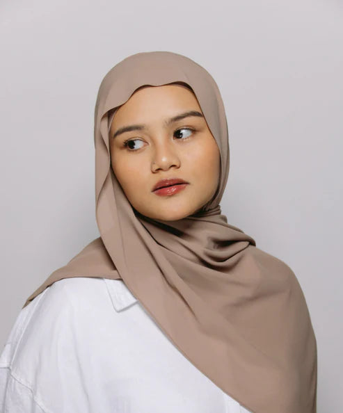 Hijab With Magnetic Buckle