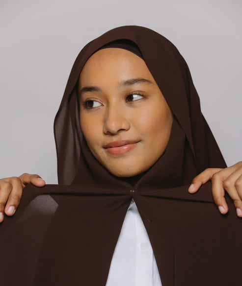 Hijab With Magnetic Buckle